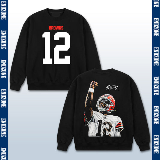 Tom Brady Cleveland Browns #12 Raising Fist Vintage Graphic Hoodie Sweatshirt T-Shirt, NFL Football Season Apparel, T. Brady TB12 GOAT Legend Retro Streetwear Tee, Cleveland Football Fan Gift